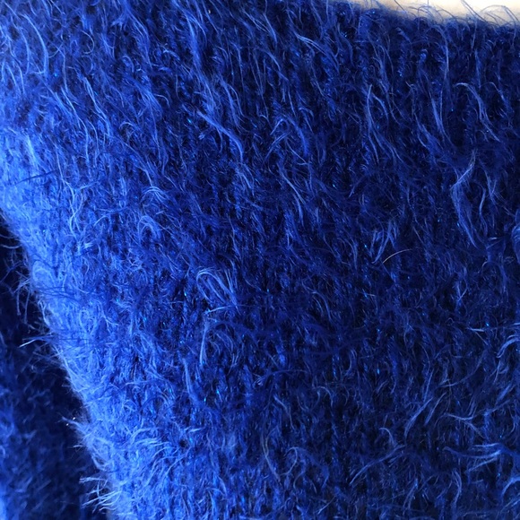 Sweater - Picture 3 of 4